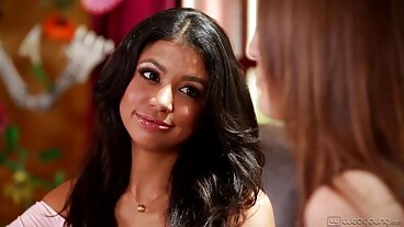 Tits lớn Trên Phụ NỮ coi phim sex thú MILF Alura Al