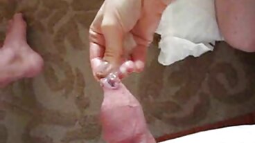 Fann mỗi coi phim sex chó và người cho massage chân-MILF Giao Dịch Sạch Hơn Cleanerordi