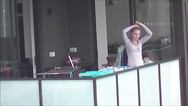 Cô gái tóc vàng brunette fingering lesbian phim sec thu cho lick milf